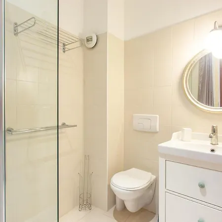 Apartment 61 Place Nationale Antibes