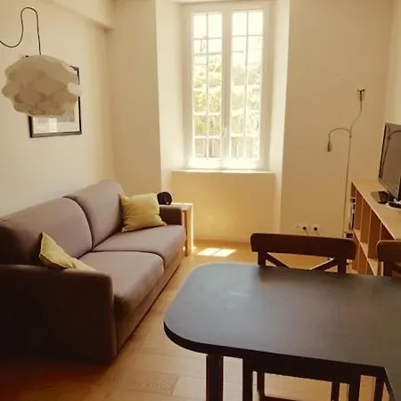 61 Place Nationale Apartment Antibes