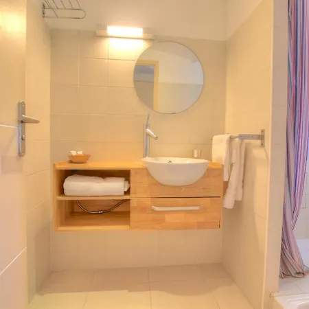 61 Place Nationale Daire