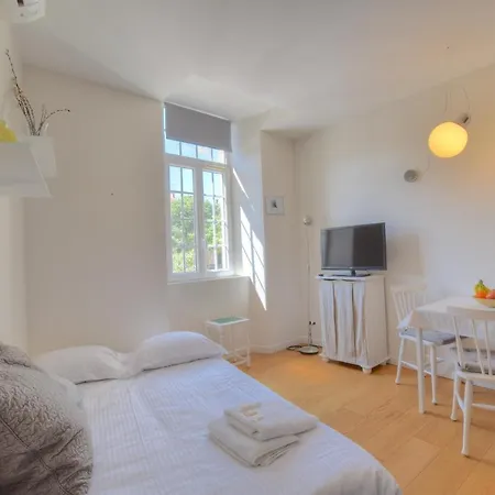 61 Place Nationale Daire *