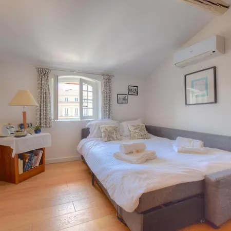 61 Place Nationale Apartment *